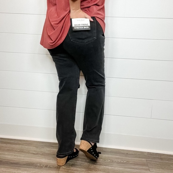 Judy blue NWT RIGID MAGIC BLACK STRAIGHT LEG 90’s JEANS comfort casual - Picture 3 of 9